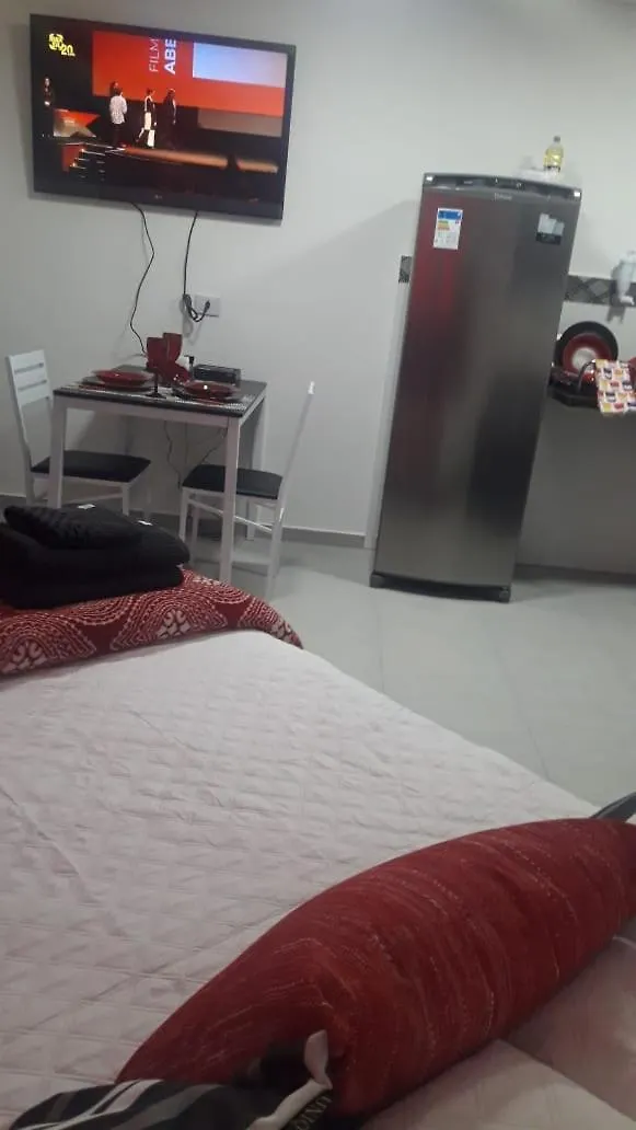 圣保罗 Adg 83酒店
